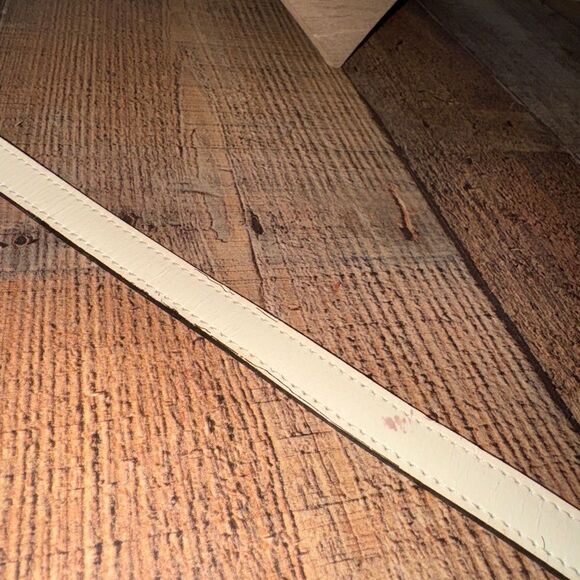 Streets ahead cream colored skinny thin belt L - Picture 7 of 13